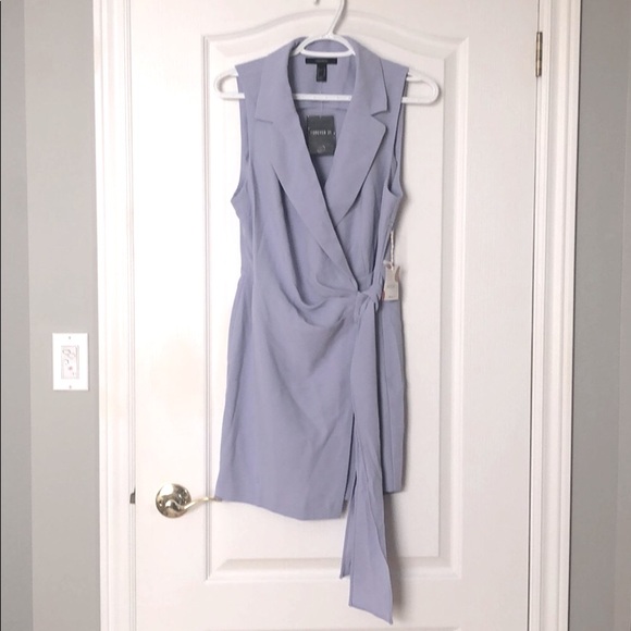Mini Forever 21 Lavender wrap dress - Picture 2 of 3